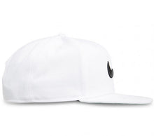 NIKE | SWOOSH PRO FLAT PEAK CAP - Demo Store - Accept My Marketing